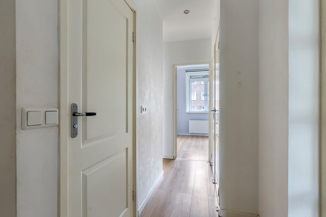 Photo 17 of Hogenbanweg 94-A