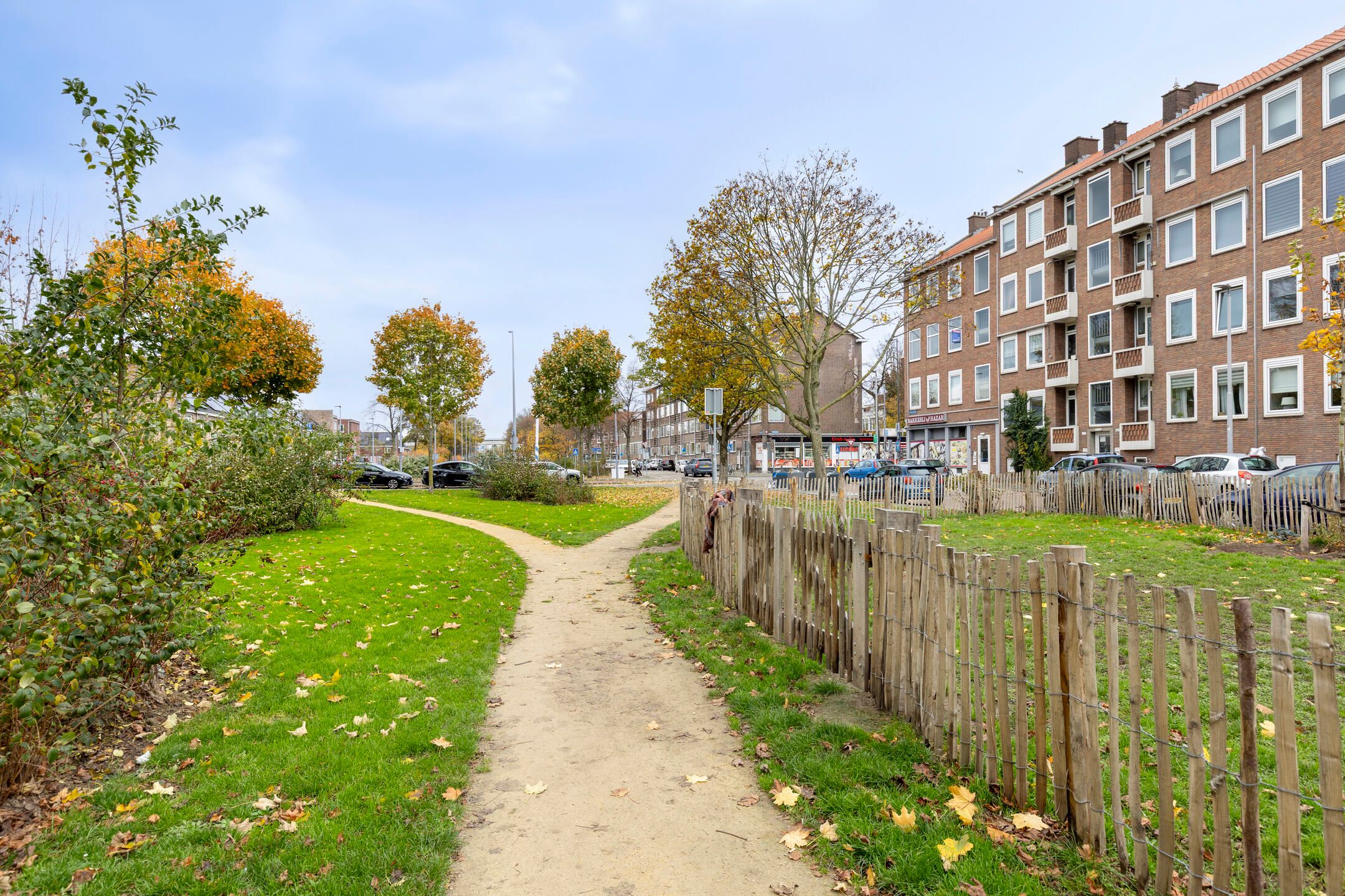 Photo 21 of Hogenbanweg 94-A