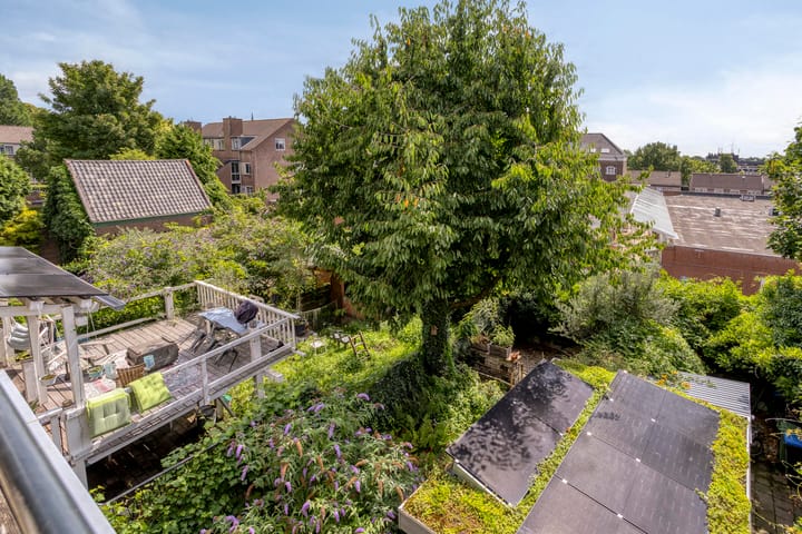 Foto 18 van Agnietenstraat 95