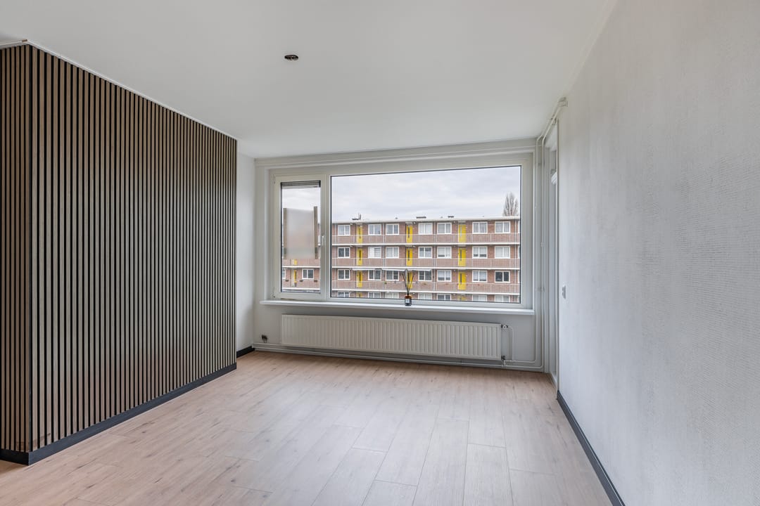 Photo 2 of van Hoornbeekstraat 17-C