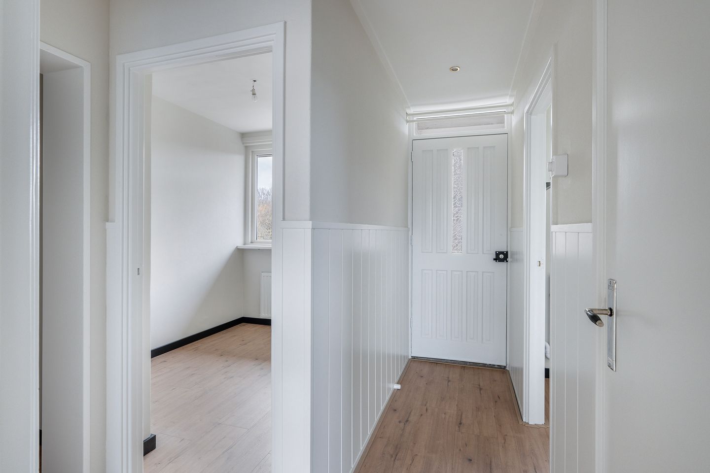 Photo 10 of van Hoornbeekstraat 17-C