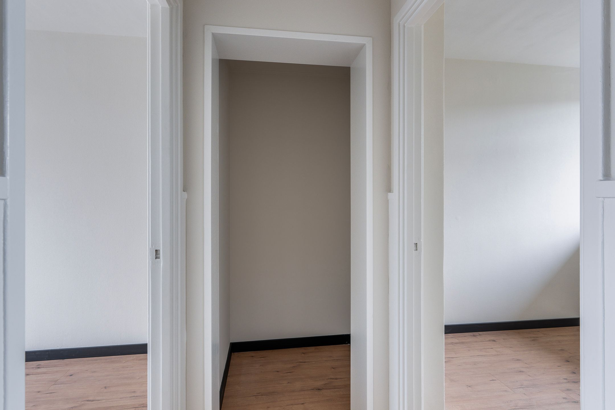 Photo 12 of van Hoornbeekstraat 17-C