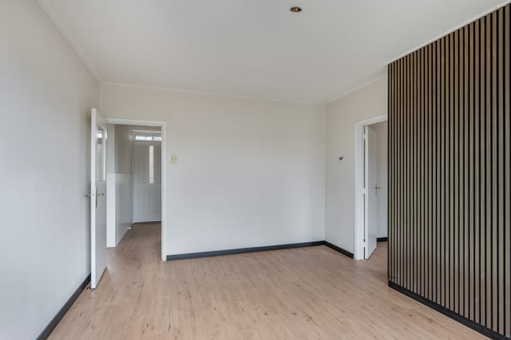 Foto 15 van van Hoornbeekstraat 17-C