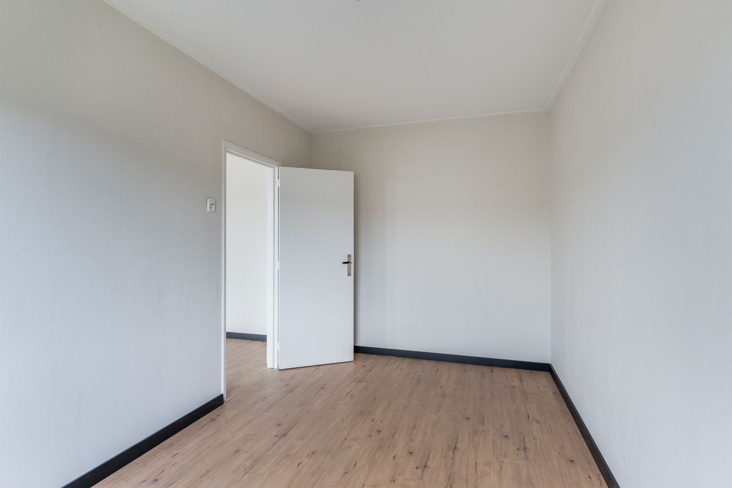 Photo 25 of van Hoornbeekstraat 17-C