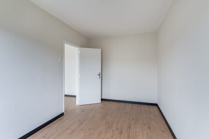 Foto 25 van van Hoornbeekstraat 17-C