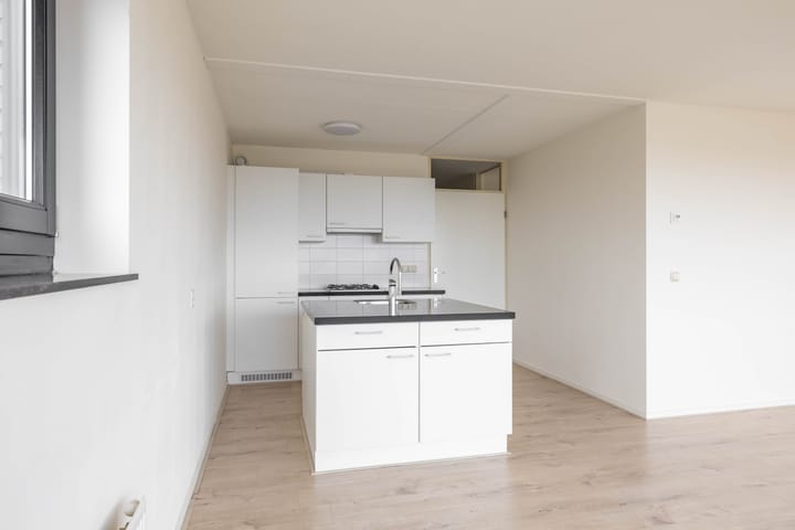 Photo 13 of De Brink 94