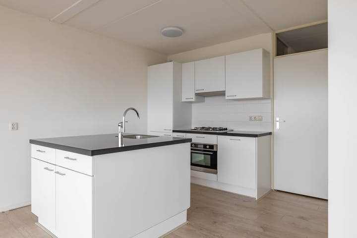 Photo 15 of De Brink 94