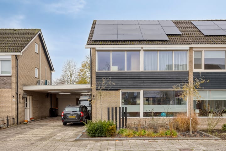 Photo 2 of Anjelier 16