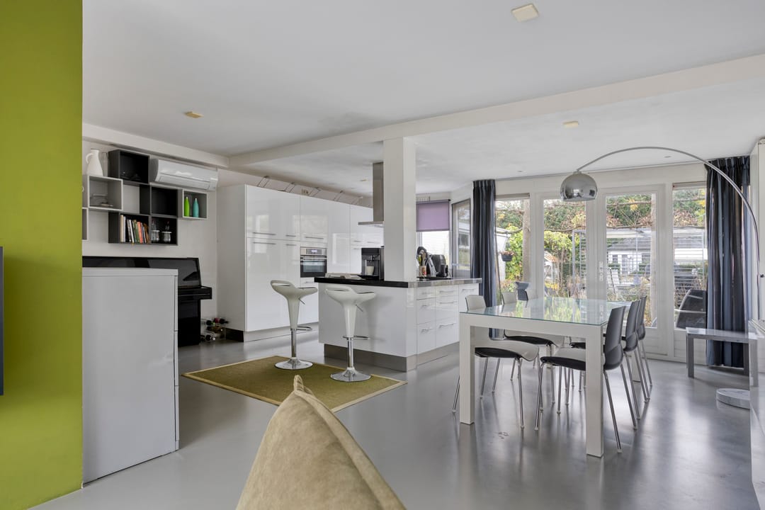 Photo 7 of Anjelier 16