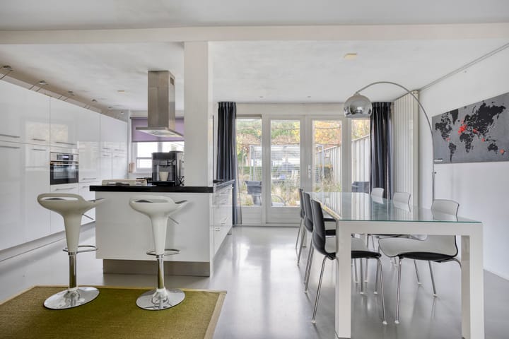 Photo 15 of Anjelier 16