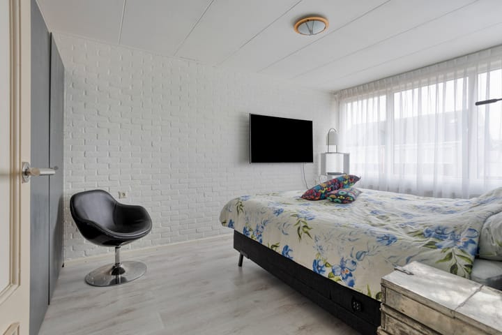 Photo 17 of Anjelier 16