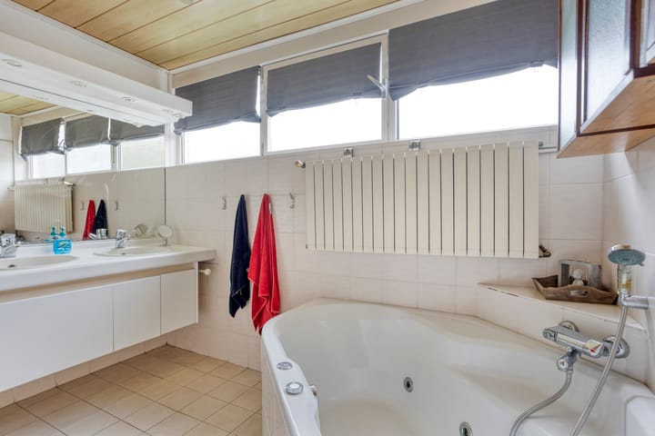 Photo 19 of Anjelier 16