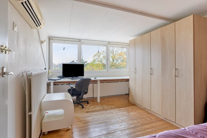 Photo 26 of Anjelier 16