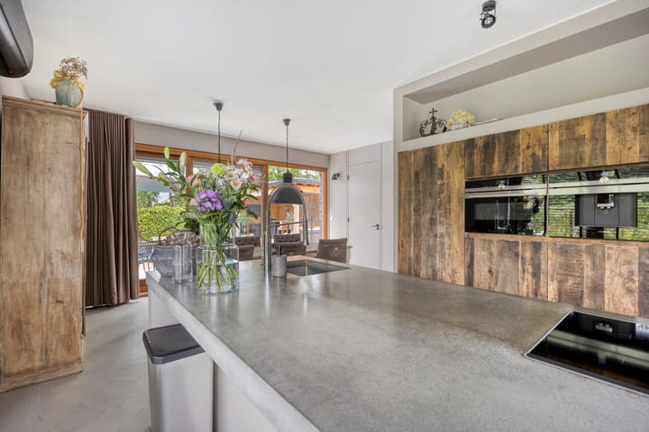 Foto 10 van Pommer 1