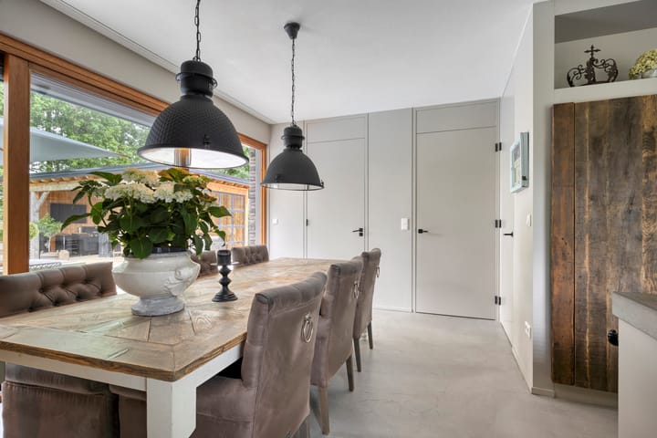 Foto 12 van Pommer 1