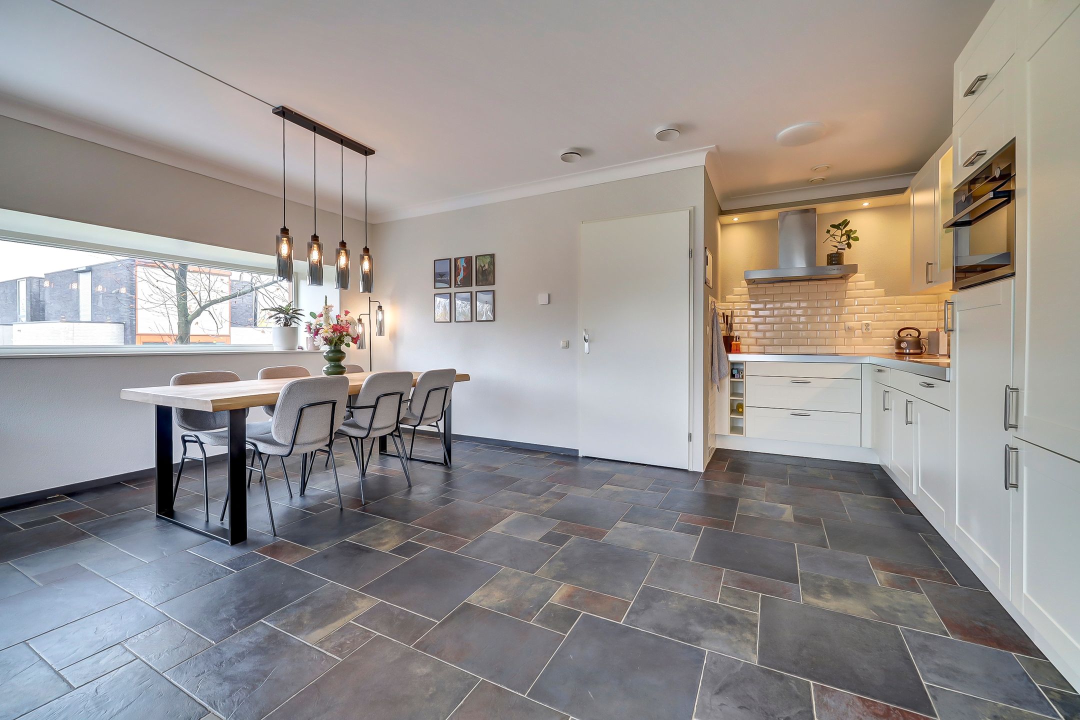 Photo 6 of De Klok 2