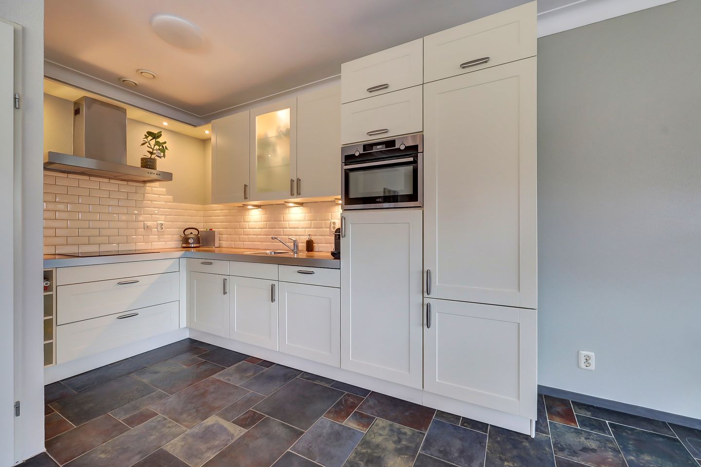 Photo 10 of De Klok 2