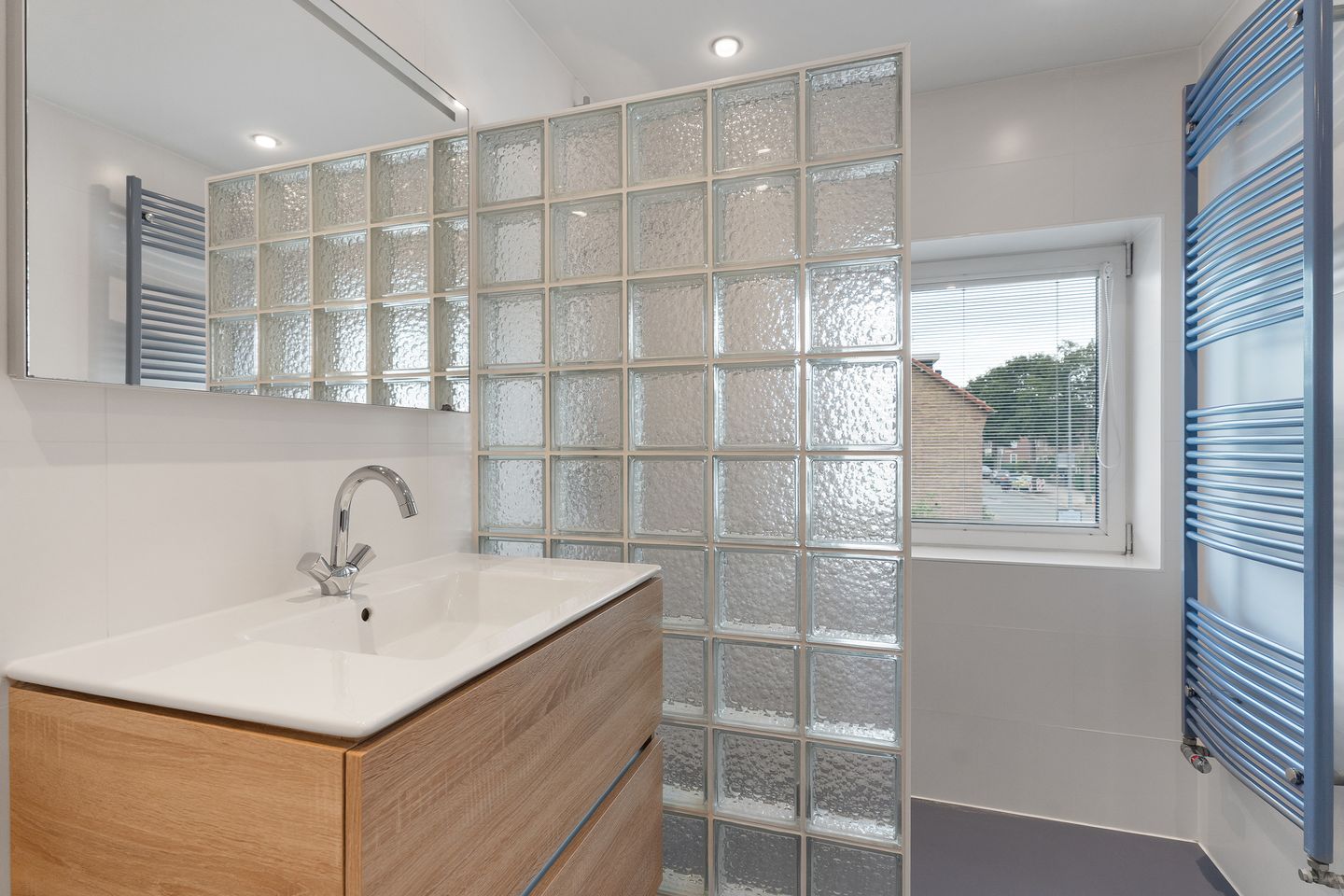 Photo 25 of Ouddiemerlaan 82