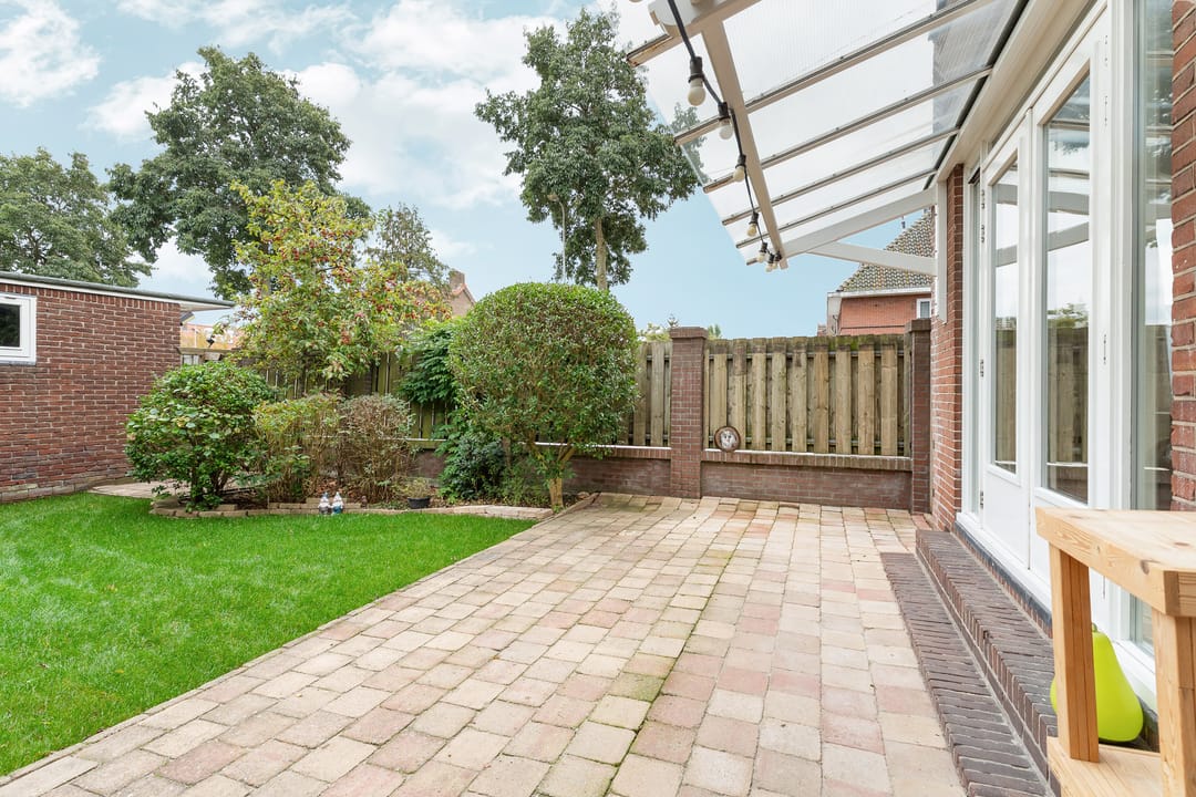 Photo 38 of Ouddiemerlaan 82