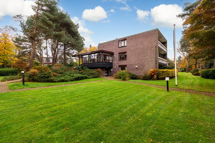 Photo 8 of Boulevard 22-1