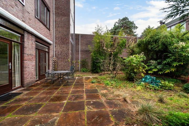 Photo 31 of Boulevard 22-1