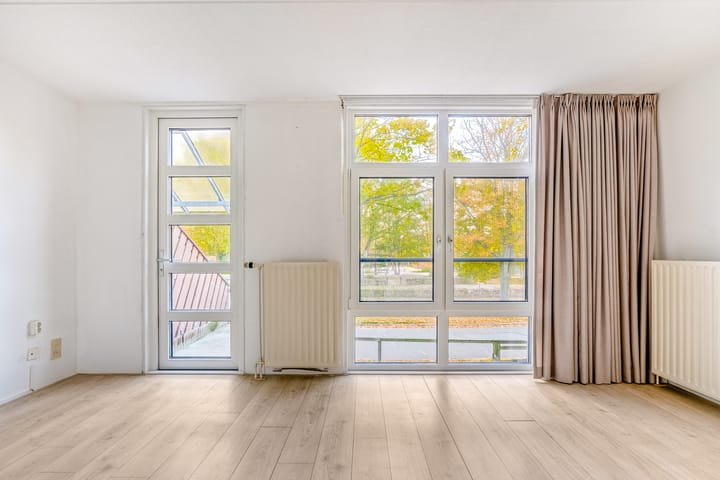 Photo 2 of Eemplein 4