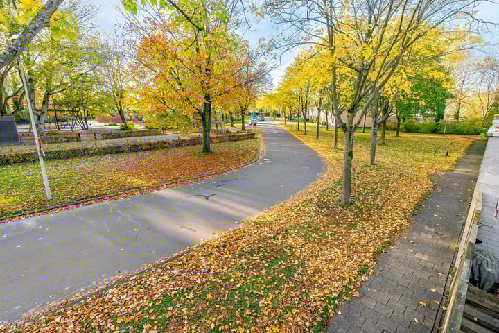 Photo 28 of Eemplein 4