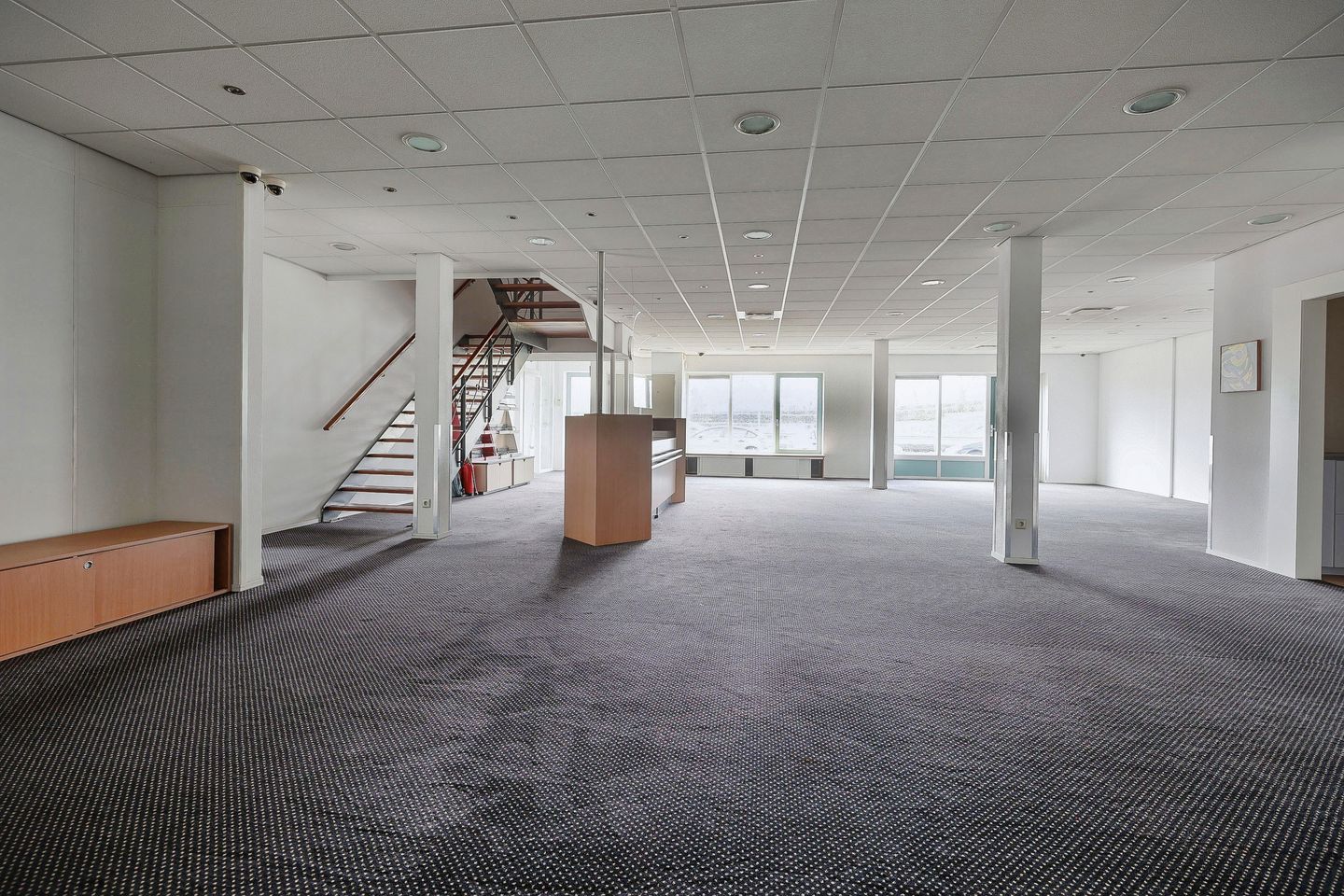 View photo 3 of Sniep 51