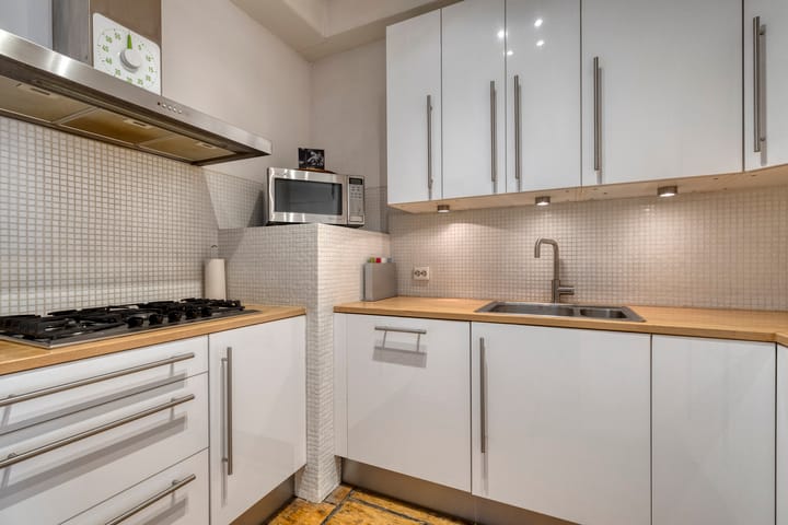 Photo 6 of Spuistraat 3-F7