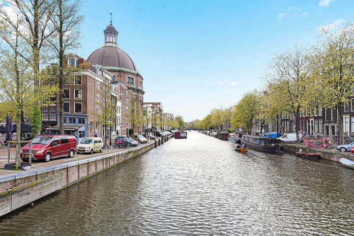 Photo 30 of Spuistraat 3-F7