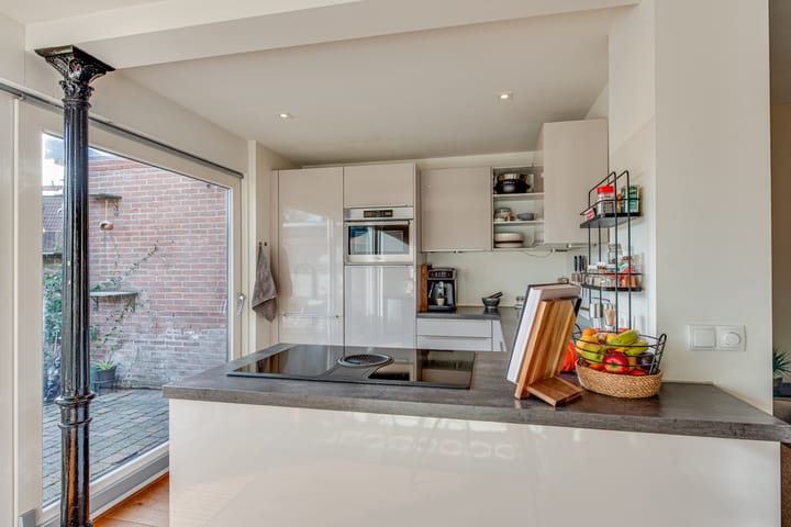 Photo 14 of Piet Heinlaan 22