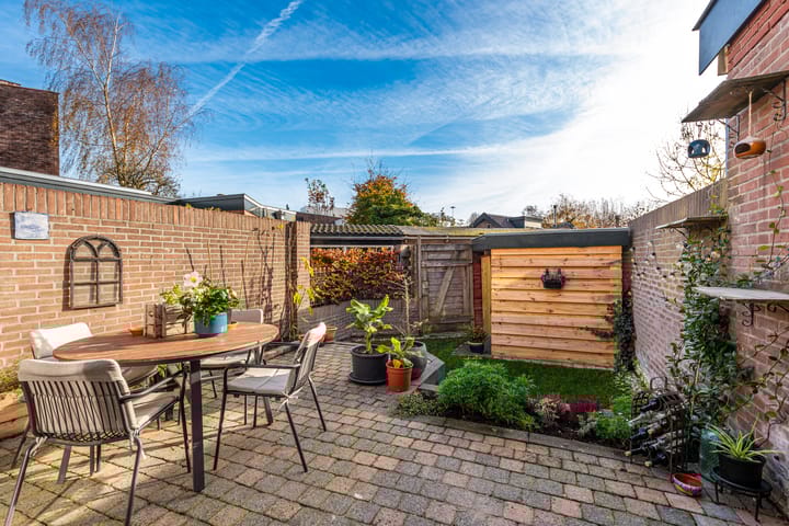 Photo 17 of Piet Heinlaan 22