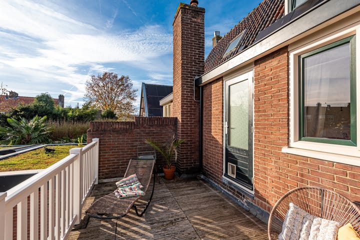 Photo 32 of Piet Heinlaan 22