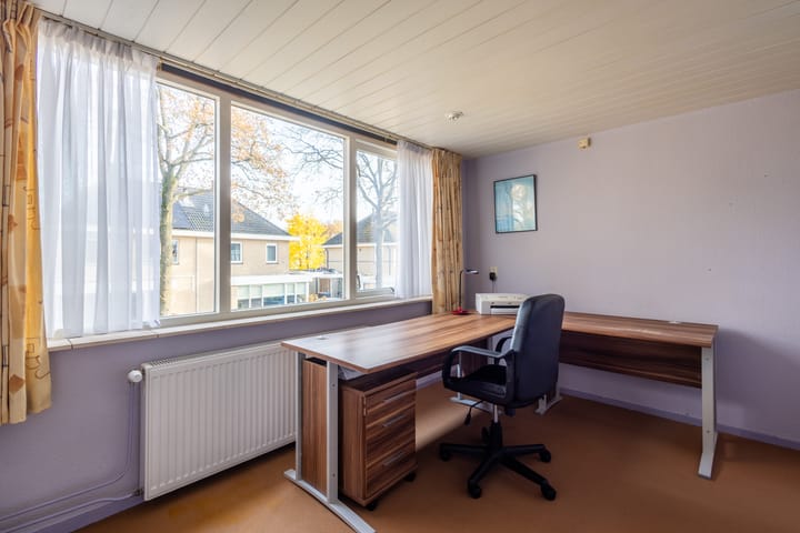 Photo 24 of Pieter de Molijnstraat 13