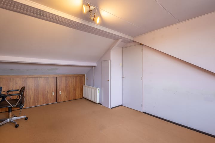 Photo 31 of Pieter de Molijnstraat 13