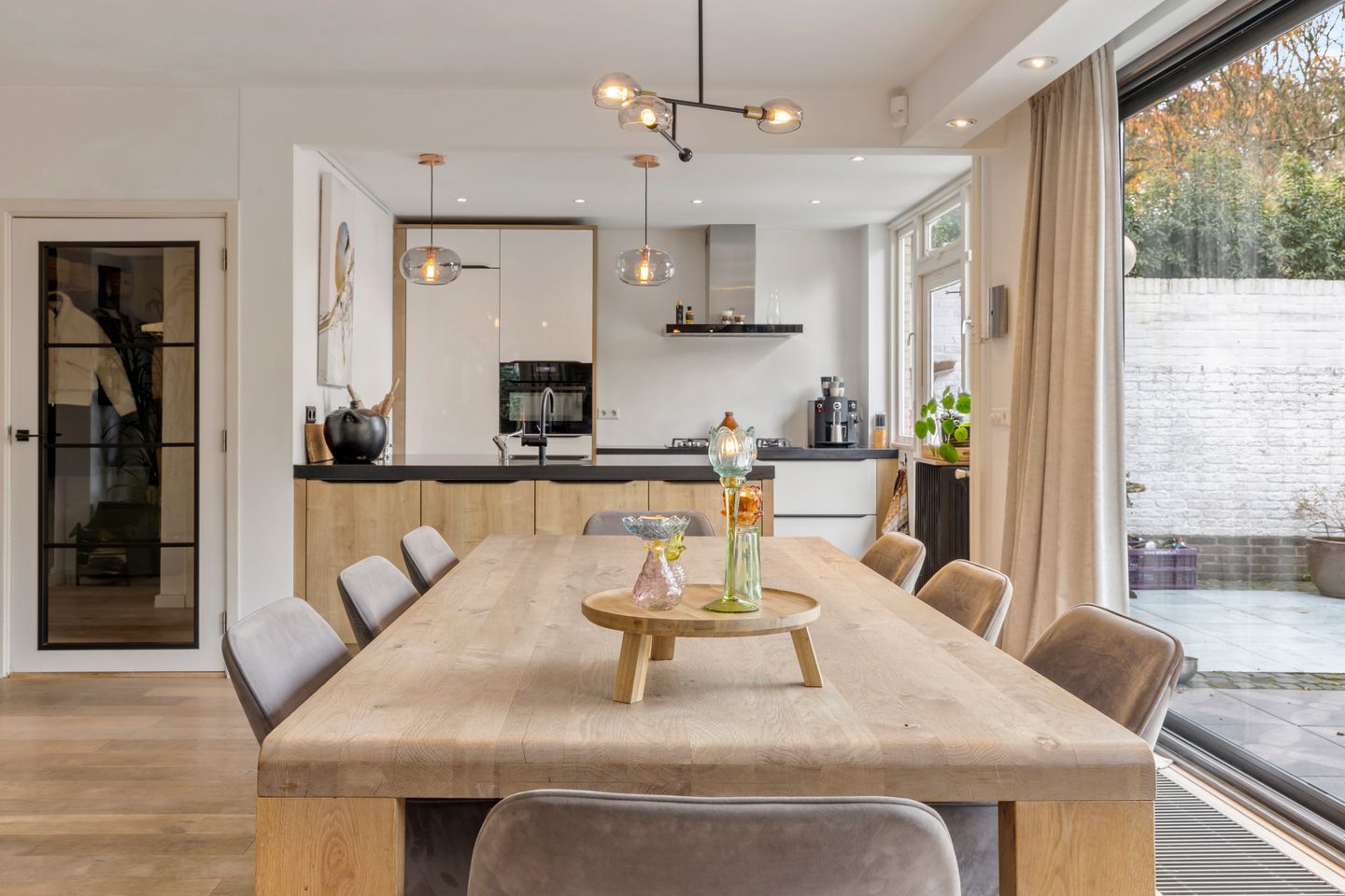 Foto 19 van Co Bremanlaan 4