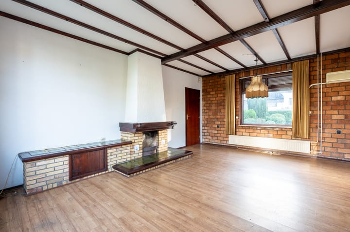 Photo 5 of Adelaarslaan 47