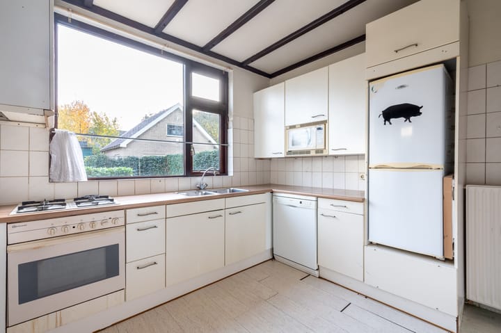 Photo 11 of Adelaarslaan 47