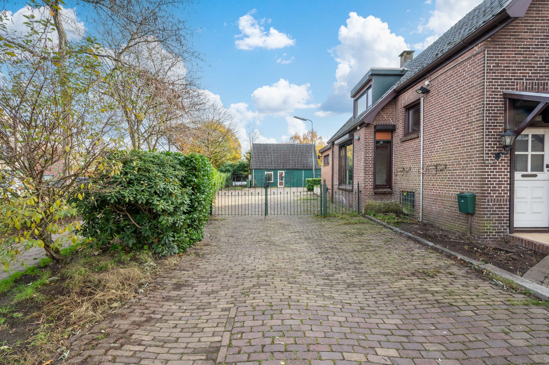 Foto 27 van Adelaarslaan 47