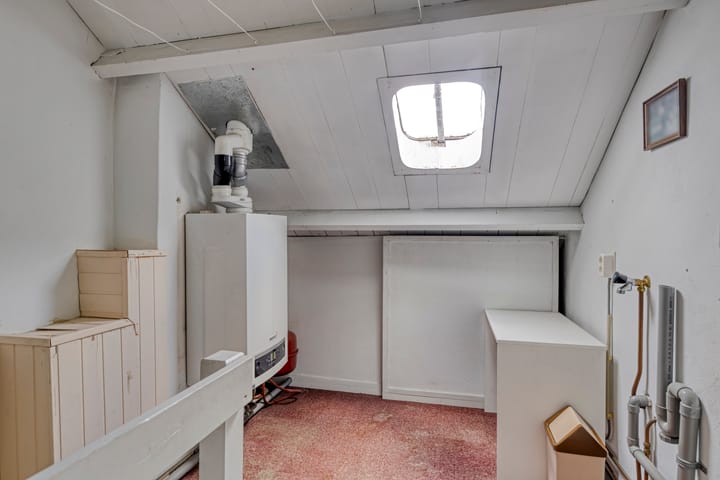 Photo 24 of Kadoelenstraat 4