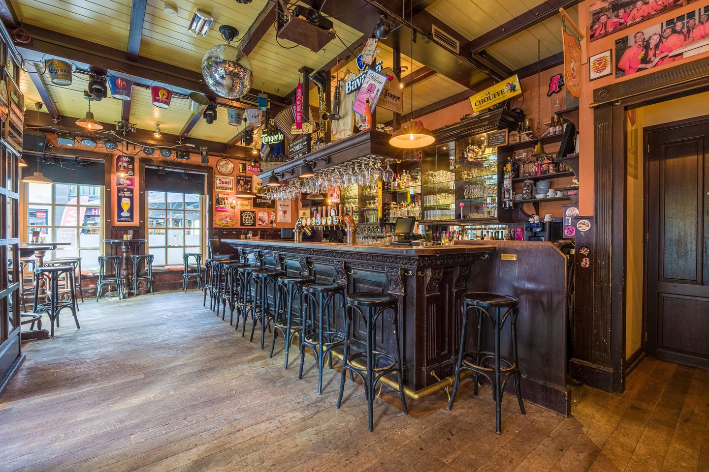 Bekijk foto 3 van Spoorstraat 4