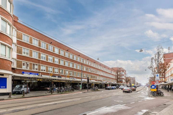 Photo 31 of Jan Evertsenstraat 78-2