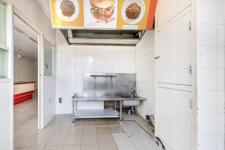 Photo 4 of Bornsestraat 70