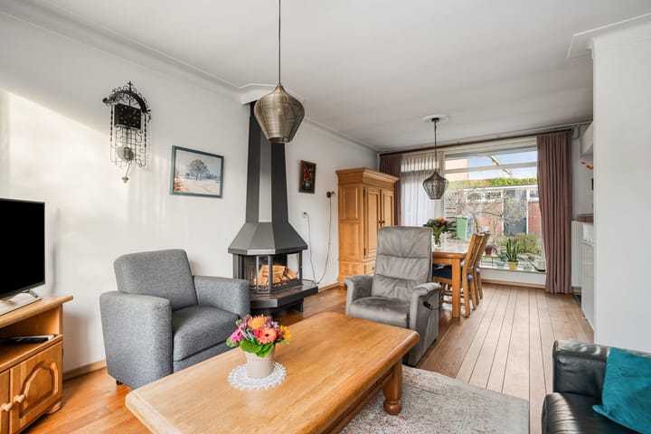 Foto 3 van Bergmanstraat 8