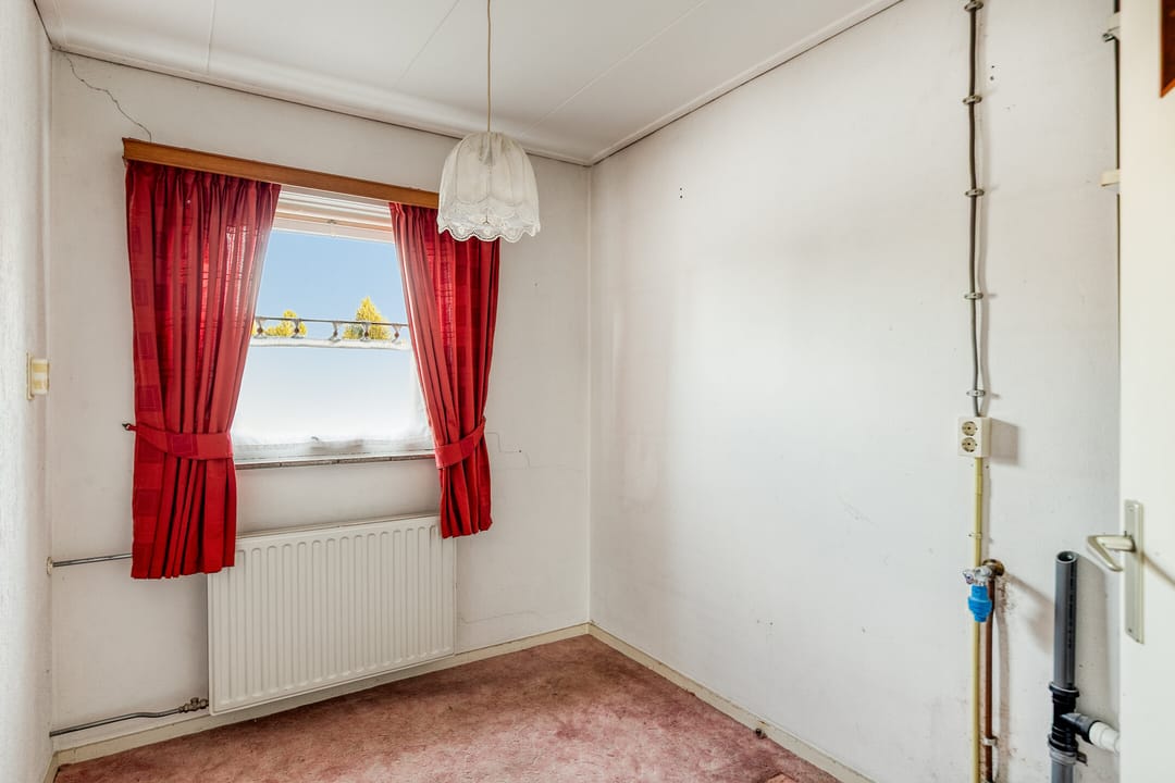 Photo 16 of Bergmanstraat 8