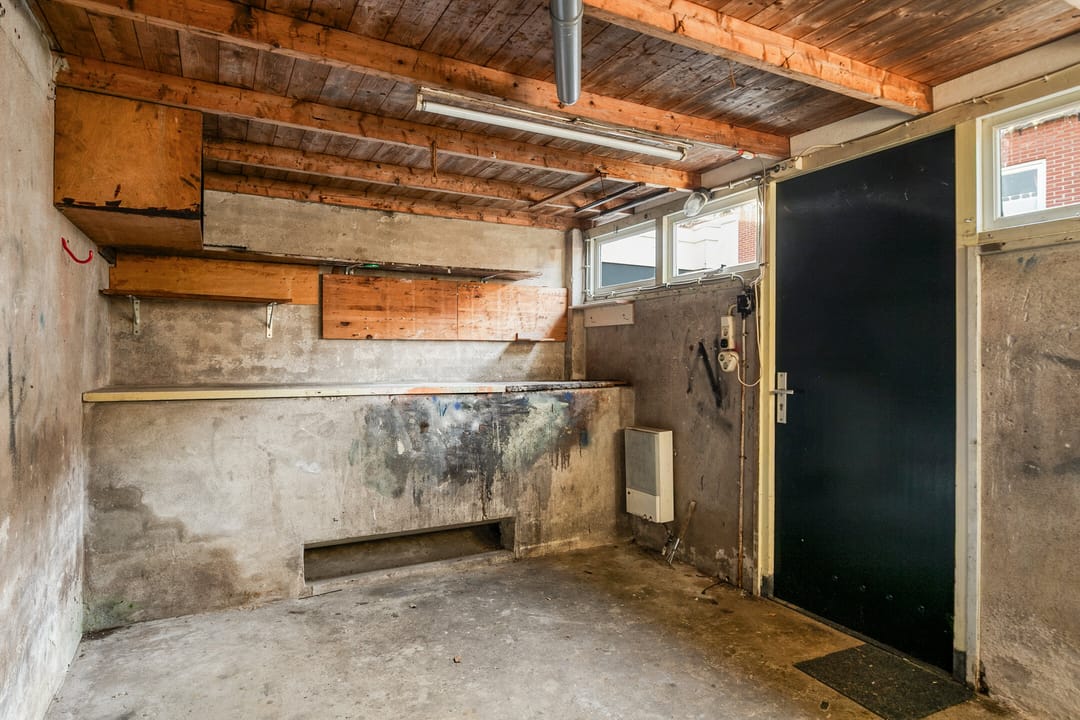 Photo 22 of Bergmanstraat 8