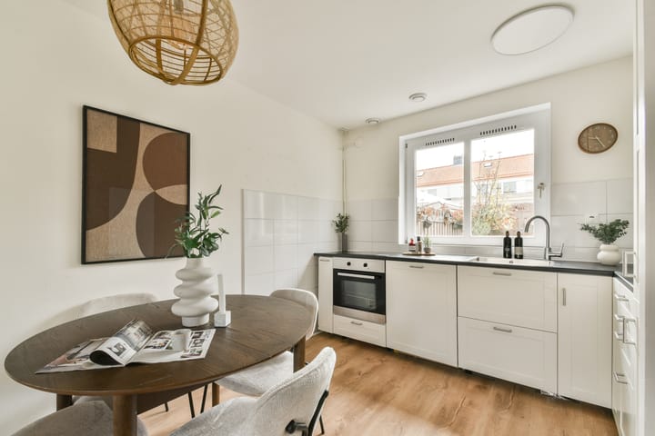 Photo 6 of Maanstraat 58