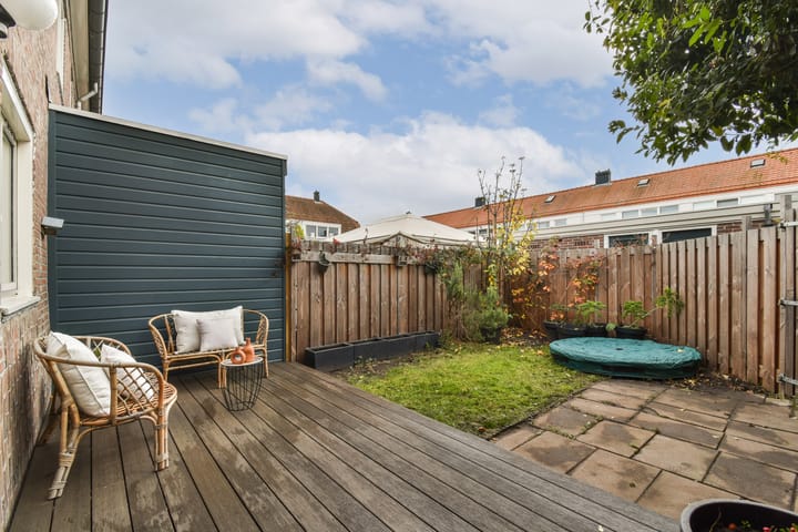 Photo 11 of Maanstraat 58