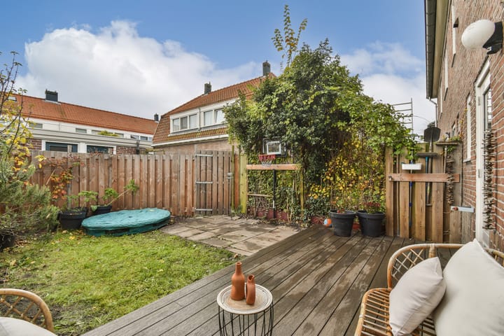 Photo 12 of Maanstraat 58