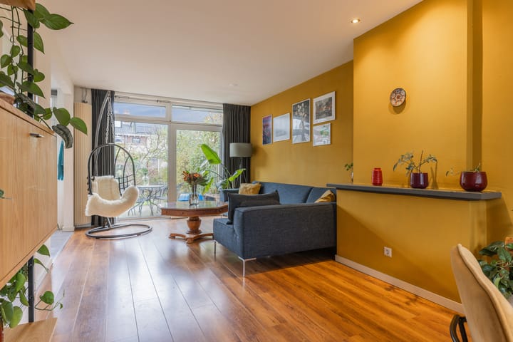 Photo 9 of Margrietstraat 17